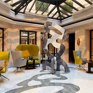 Le Burgundy Hotel Parijs